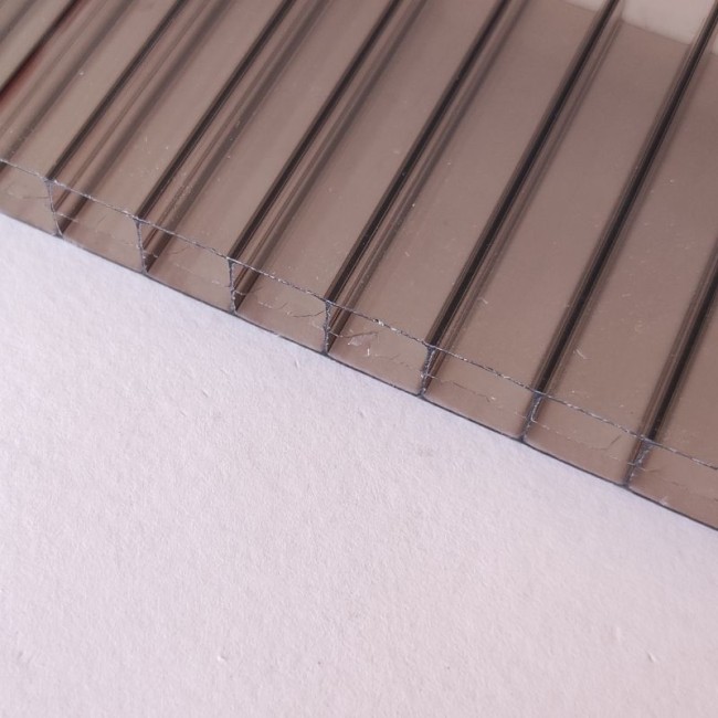 POLYCARBONATE HOLLOW SHEET U.V BRONZE LIGHT (2.30 kg) 3W 16 MM.
