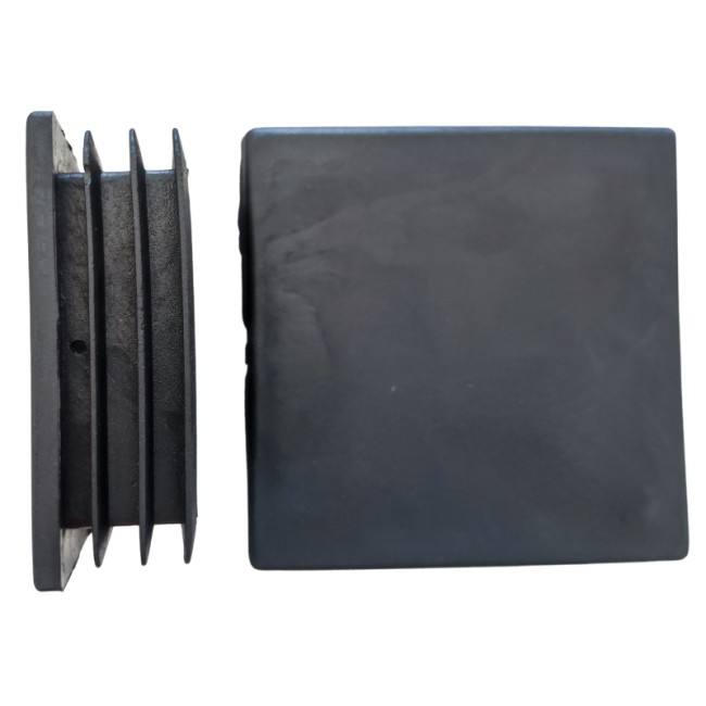 SQUARE PLASTIC CAP  100X100  WITH WINGS