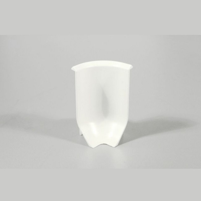 INTERNAL CORNER CAP FOR PLINTH INJ.31 (R9002)